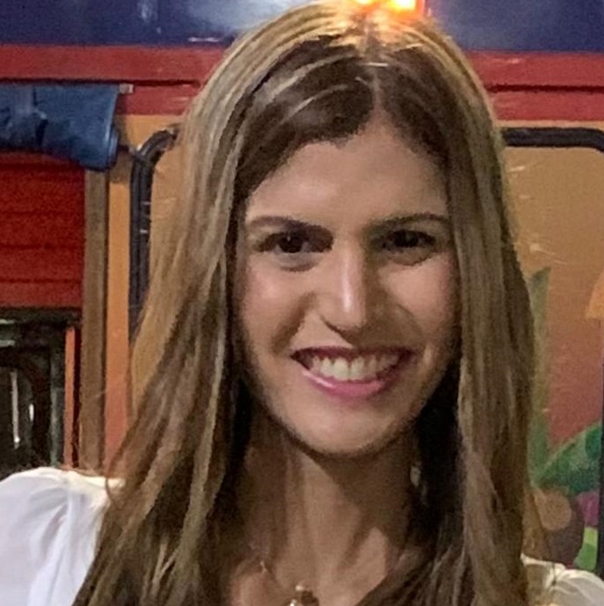 Onelia Indira Oropeza Raymundo